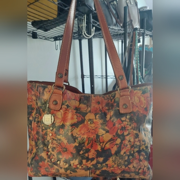 Patricia Nash Zancona Floral Brown Oil Paint Print Leathered Tote - Picture 3 of 10